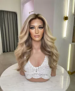 Goldblond mit Aschbraun gemischt Körperwelle 13x4 Lace Front Remy Echthaar Perücke - Bild 1 von 6