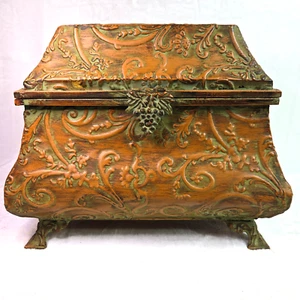 2 Nesting Charmed Magic Potion Metal Chests W/Grape Clasp. - Picture 1 of 19
