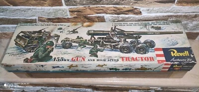 Modellino Cannone 155 mm  E Trattore Ad Alta Velocità Revell 1956 - Immagine 1 di 4