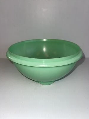 VINTAGE TUPPERWARE Green 10" Footed Colander /Strainer # 339-3 - Image 1 of 4
