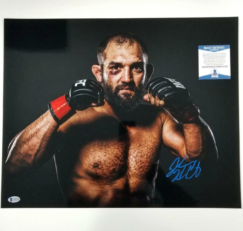 Foto firmada por Johny Hendricks 16x20 autógrafo UFC MMA ~ Beckett certificado de autenticidad BAS Foto 1 de 1