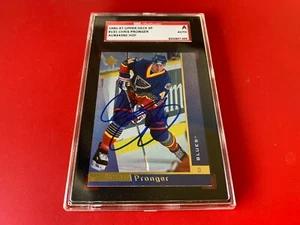 Chris Pronger HOF Blues 1996-97 UD SP Card Firmata Auto Certificata SGC - Foto 1 di 2