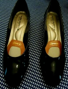 Hush Puppies Black Patent Leather Pumps/Heels - Size 9.5 N - Picture 1 of 5