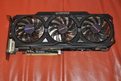 Grafikkarte GIGABYTE Radeon R9 280X Windforce - 3GB - Photo 1/4