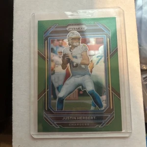 2022 Prizm Justin Herbert Green Prizm Parallel Card Los Angeles Chargers #149 - Picture 1 of 2