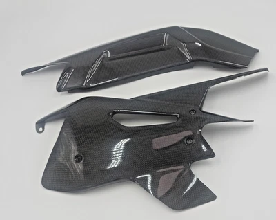 Aprilia RS660 Carbono Basculante Juego Brillo Tejido Liso Foto 1 de 3