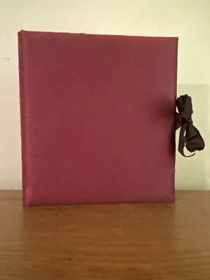 Álbum de fotos de seda púrpura borgoña exposiciones carpeta de 3 anillas álbum de recortes cierre de corbata Foto 1 de 4