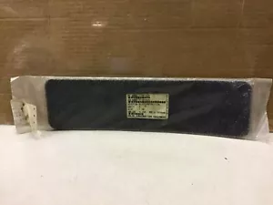11091424 NEW VOLVO SLIP PROTECTION 5PK FREE SHIPPING! - Picture 1 of 5