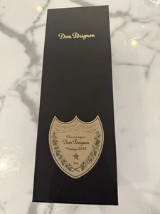 2010 Dom Perignon Champagne 750 ml Empty Collectible Keepsake Gift Box - Picture 1 of 1