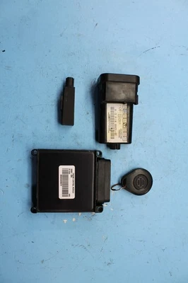 1467 09 HARLEY-DAVIDSON SOFTAIL ECU COMPUTER TURN SIGNAL SECURITY MODULE FOB  - Image 1 of 4