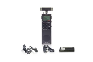 Tecsun PL-368 DSP Hand Held HF SSB Receiver with Synchronous Detection - Picture 1 of 7