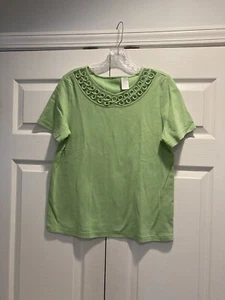 Women’s Green Fancy Shirt Size S - Picture 1 of 3