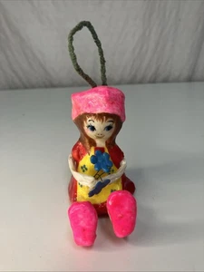 De Colección Mediados de Siglo Flower Power Girl Espuma de Estireno Adorno de Navidad De Sela - Imagen 1 de 9