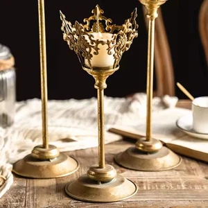 Candelabro Corona Pilar Oro/Latón Francés Provincial 29 cm - PEQUEÑO - Imagen 1 de 5