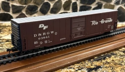 Walthers HO #932-3553 Pullman Standard 60’ Auto Box Car - D&RGW #63841 NIB/RTR! - Image 1 of 4