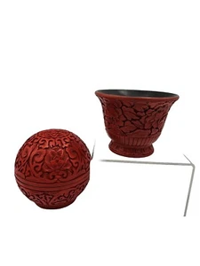 Vintage chinesische Zinnober Kugel Box & passende Fußschale handgeschnitzt rot 3-teilig - Bild 1 von 9