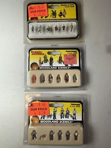 Woodland Scenics N Scale Couples In Coat, Professionals, Policemen 3 Pack NIB - Picture 1 of 4