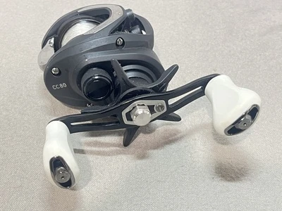 Daiwa CC80 Baitcast Reel Model CC80 Right Hand - Image 1 of 4
