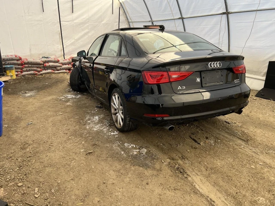 Engine ECM Electronic Control Module 2.0L VIN 8 Fits 16-18 AUDI A3 191307 - Imagem 1 de 4