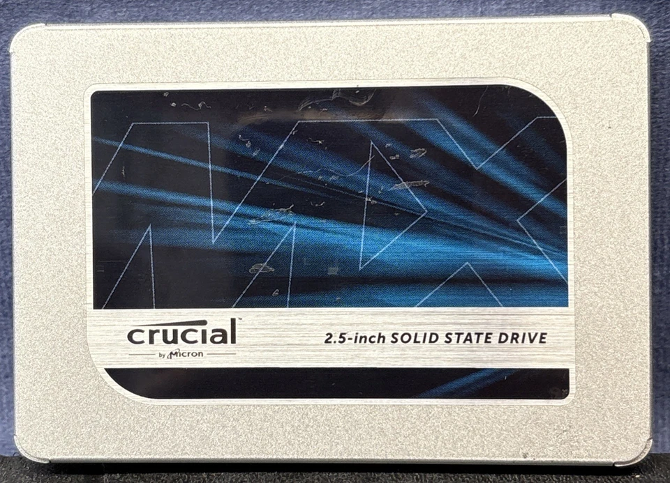 Crucial MX500 500GB SATA SSD CT500MX500SSD1 560/510MBs - Image 1 of 2