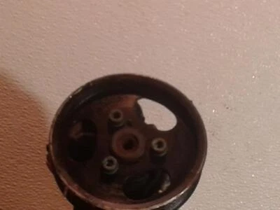 Б/у насос гидроусилителя руля подходит: 2003 Volkswagen Passat 2,7 л турбо класса C - Изображение 1 из 4