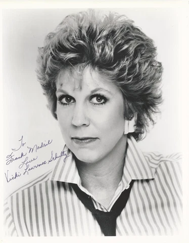 Autographed Signed 8x10 Vicki Lawrence Actress Comedian Singer Mama's Family Cover
