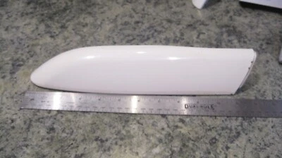 2007 GMC Yukon XL Driver Side FRONT roof luggage rack cap White Code 8624 OEM Foto 1 de 4