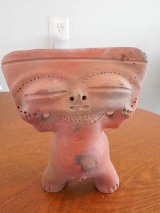 VINTAGE REPLIK EINER TONFIGUR MIT DARSTELLUNG EINES "XOLOITZCUINTLE" AUS MEXIKO. - Bild 1 von 7