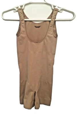 Новый Hanes тела формирователь голая бежевый Shapewear sz M - Изображение 1 из 4