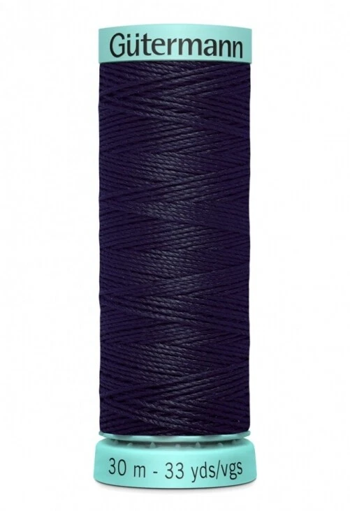 Gutermann Pure Silk R 753 Thread 30m 665 Navy - each - Image 1 of 1
