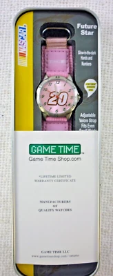 Reloj de cuarzo Game Time NASCAR Tony Stewart rosa para mujer Foto 1 de 4