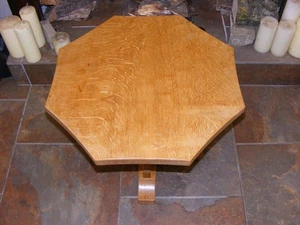 Ex. Mouseman Apprentice Eagleman Albert Jeffray Adzed Oak Octagonal Side Table - Picture 1 of 10