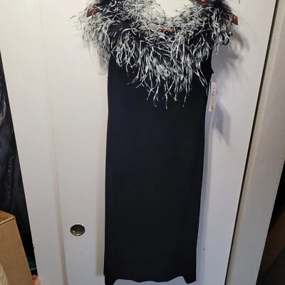 Cachet VTG Y2k Black Velvet Dress Formal Gown Womens Sz 8 Ostrich Feathers - Image 1 of 4