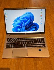 HP ELITEBOOK 650 G10 15.6" i7-1365U 32Go 1To NVMe SSD WINDOWS 11 PRO AZERTY - Imagen 1 de 6