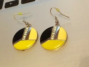 PENDANT~ DECO ROUND PIERCED EARRING TYPICAL YELLOW & BLK WE ADDED CHAIN~ RARE - Picture 1 of 5