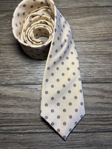 "Corbata Hathaway Jas K Wilson Dallas seda cruda vintage 57"" x 3,25"" dorada con rojo" - Imagen 1 de 8