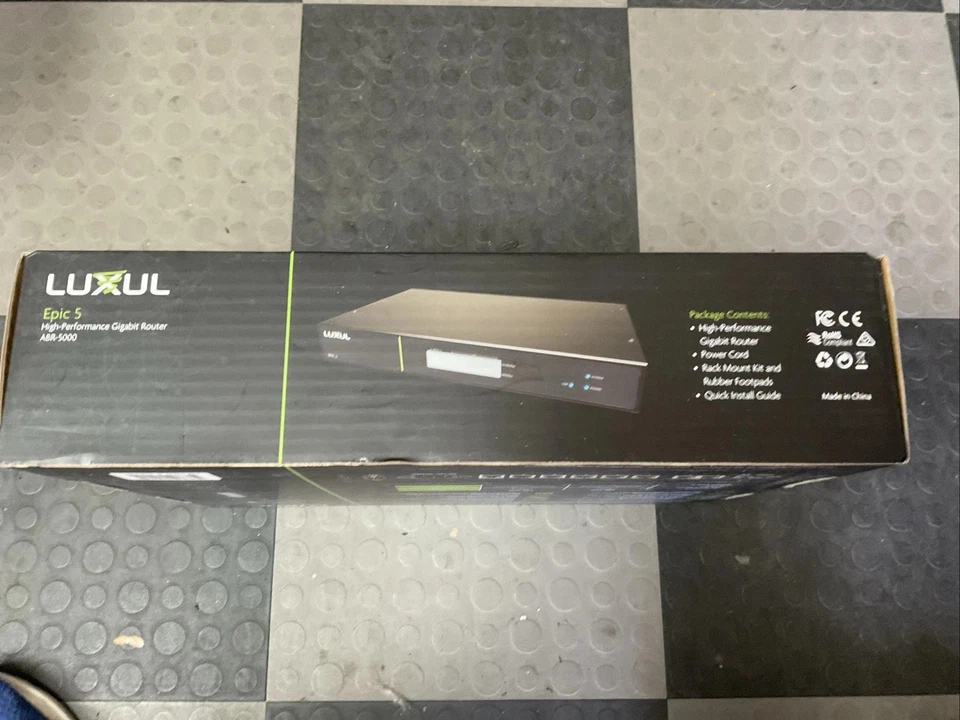 Luxul Epic 5 ABR-5000 High Performance Gigabit Router BRAND NEW - Image 1 of 4