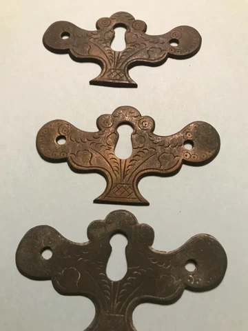 RARE18th CENTURY Set of Three Period Queen Anne Chippendale chased Backplates! Cover