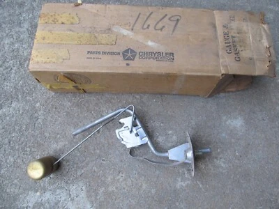 Nuevo de Lote Antiguo Mopar 1962-1964 Dodge Plymouth B CUERPO TANQUE DE COMBUSTIBLE UNIDAD DE ENVÍO Fury Polara Foto 1 de 4