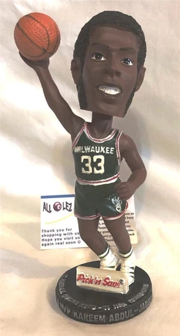 2010-2011 MILWAUKEE BUCKS KAREEM ABDUL JABBAR "GREEN" SGA BOBBLEHEAD ~ NO BOX Cover