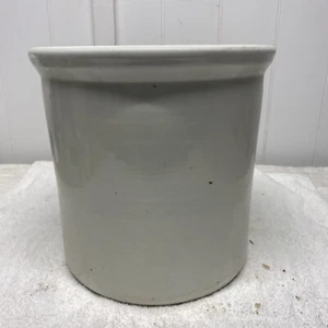 HALL MADE IN USA LARGE WHITE CROCK 9 3/4" 304 - Picture 1 of 8