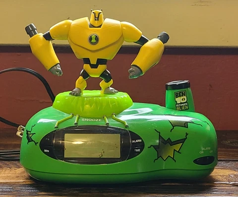 Ben10 Projection Alarm Clock (Parts or Repair) Cover