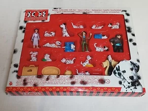 LA CARICA DEI 101 FIGURE COLLEZIONABILI SCATOLA COMPLETA GADGET MATTEL Riservato - Foto 1 di 2