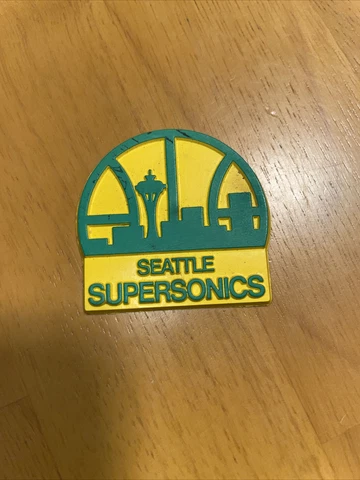 Seattle SuperSonics - Vintage NBA Rubber Magnet - Standings Board Sonics Cover