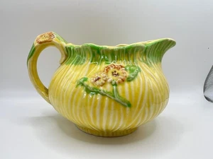 Vintage Japan Sunflower Creamer – Cottagecore Kitchen Décor MCM Pottery - Picture 1 of 8