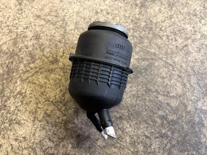 Servoölbehälter Audi A4 B8 A5 8T A6 4F Q5 Ausgleichsbehälter Behälter 4F0422371D - Picture 1 of 4
