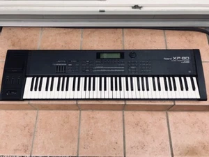 Roland XP-80 Synthesizer Keyboard Music Workstation - Picture 1 of 4