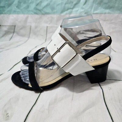 Sandalias MARVIN K. Color Negro Tacón Bloque Cordones ~ Talla 7 Foto 1 de 4