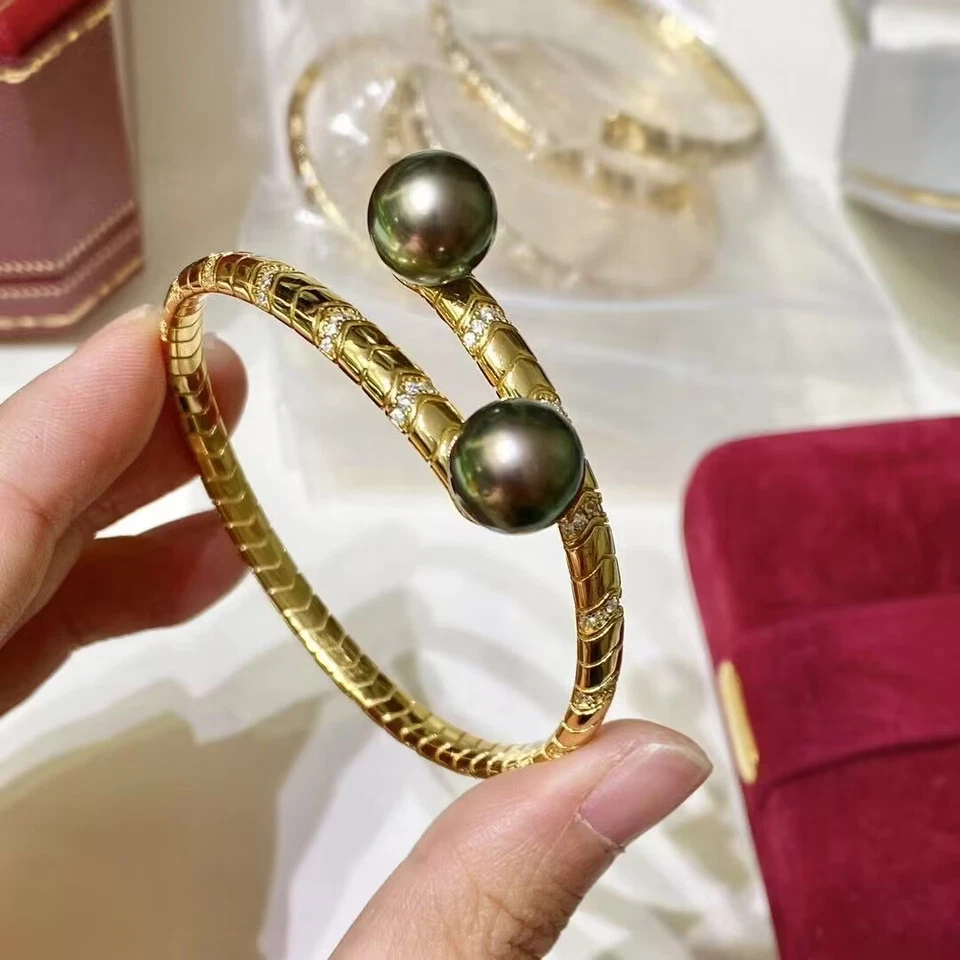 stunning 10-11mm tahitian round black green pearl bracelet (t) - Image 1 of 3