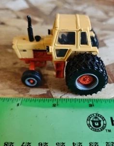 1/64 Ertl Case 1270 Agri-King Toy Tractor With Duals C4 - Picture 1 of 6